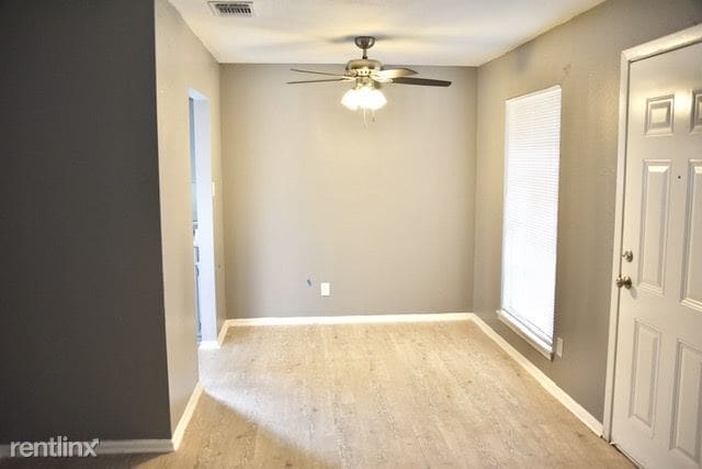 Building Photo - 3 br, 1 bath House - 6310 Brownleaf St