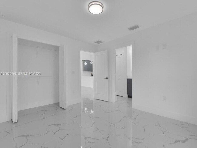 Building Photo - 5117 24th St SW