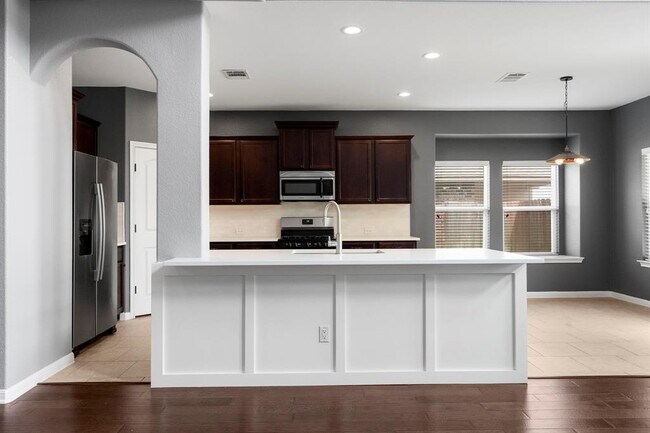 Building Photo - 8525 Reggio St