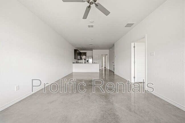 Building Photo - 8901 Prickly Ash Dr
