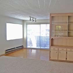 Building Photo - Summit 1717 Apartments