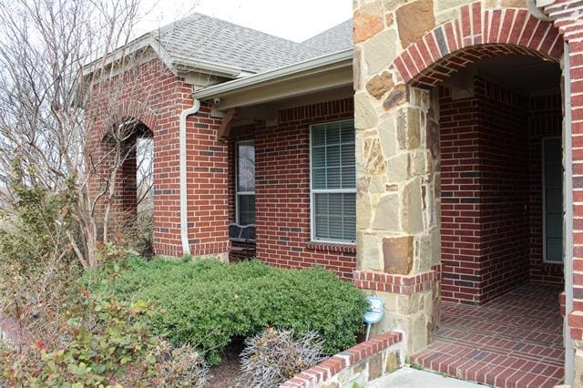Building Photo - 6194 Myrtle Ln