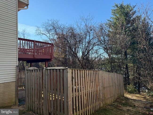 Building Photo - 1935 Winslow Ct