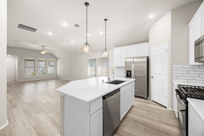Building Photo - 21038 Armstrong County Dr