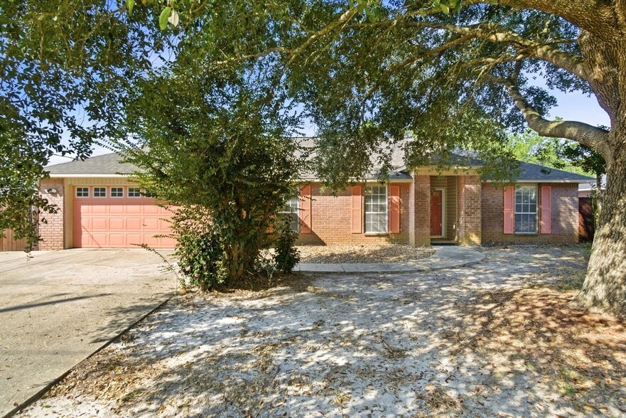 Building Photo - 3315 Bauer Rd