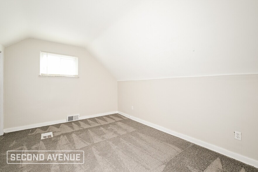 Building Photo - 1228 Eckert Rd