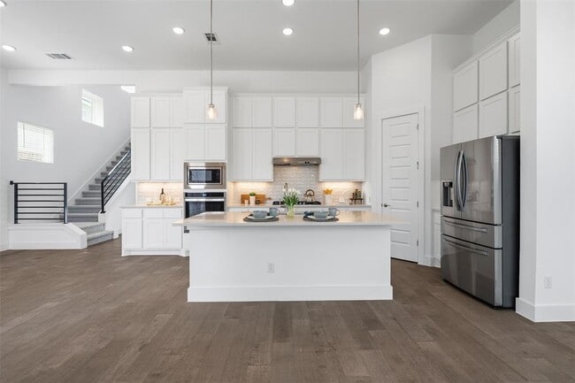 Building Photo - 1413 Kneehigh Ln