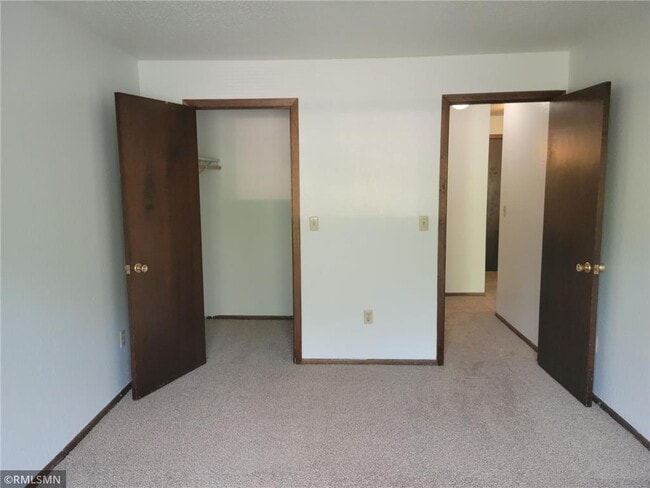 Building Photo - 415 S Wasson Ln