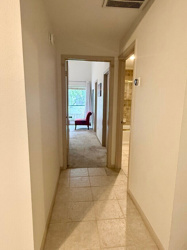 Building Photo - 2001 Bering Dr