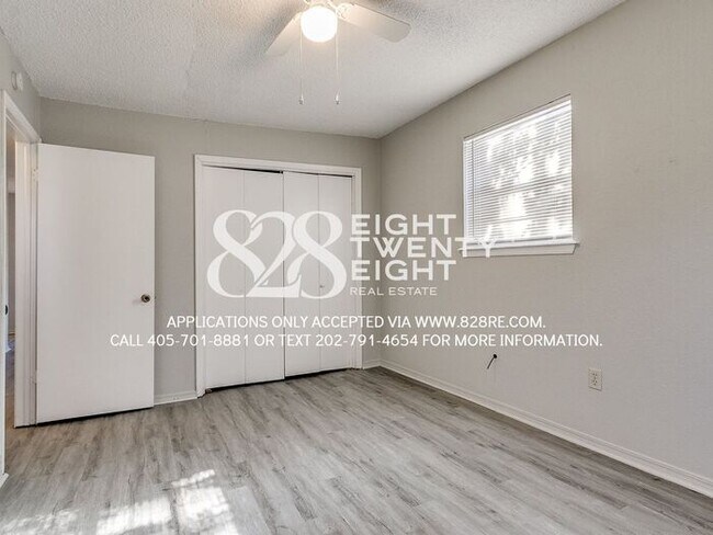 Building Photo - AVAILABLE NOW! 2 BD/1 BATH RENTAL IN NOBLE!