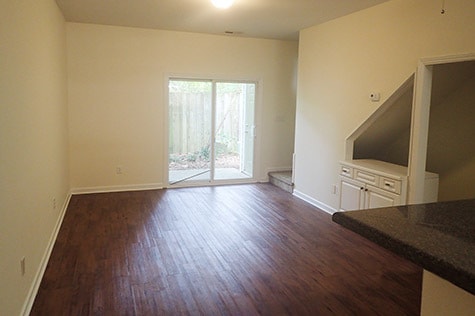 Building Photo - 5609 Moss Vine Pl