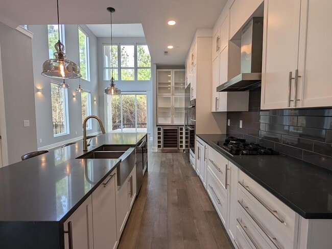 Building Photo - 4018 Southpoint Lndg Wy