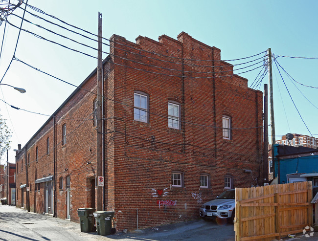 Building Photo - Goshen Street Apts