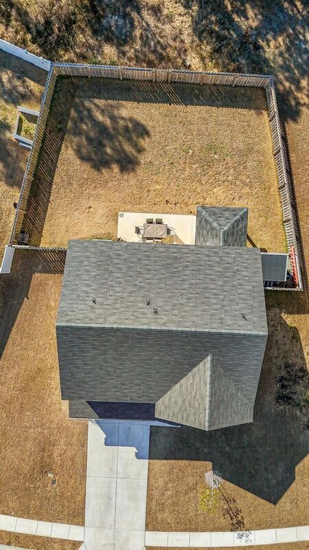 Building Photo - 257 Cromer St