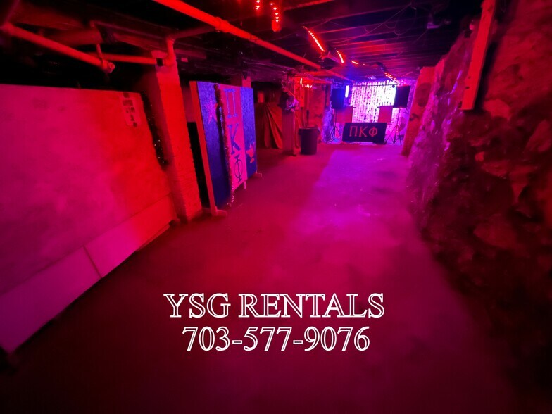 Building Photo - 9 Sunset St