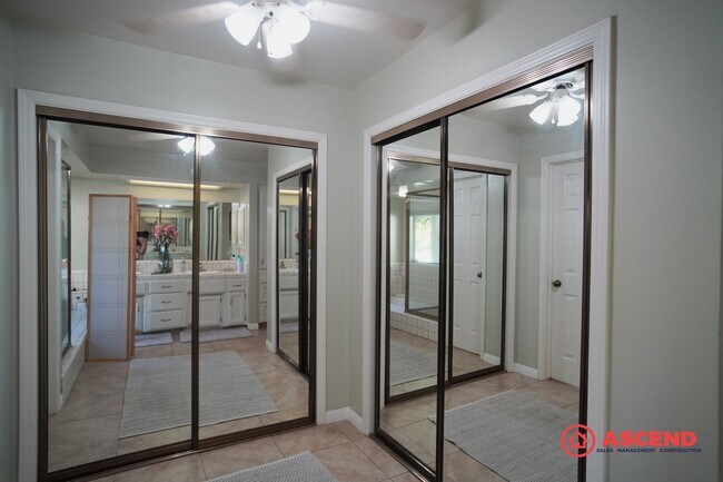 Building Photo - FULLY FURNISHED, Beautiful Home Located In...