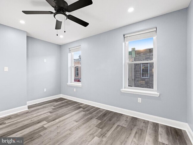 Building Photo - 2075 Bellmore St