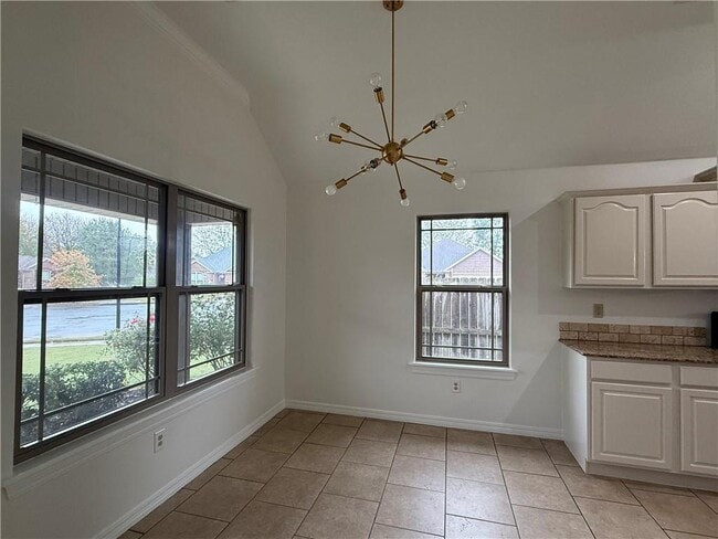 Building Photo - 3031 N Bentley Ridge