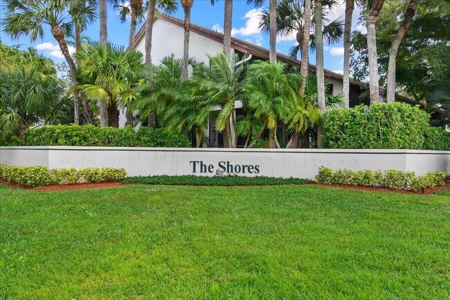 Building Photo - 12660 Shoreline Dr