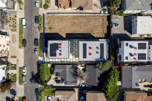 Building Photo - 14420 Tiara St