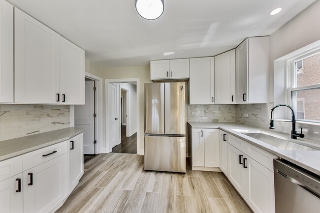Building Photo - 4821 Crain St