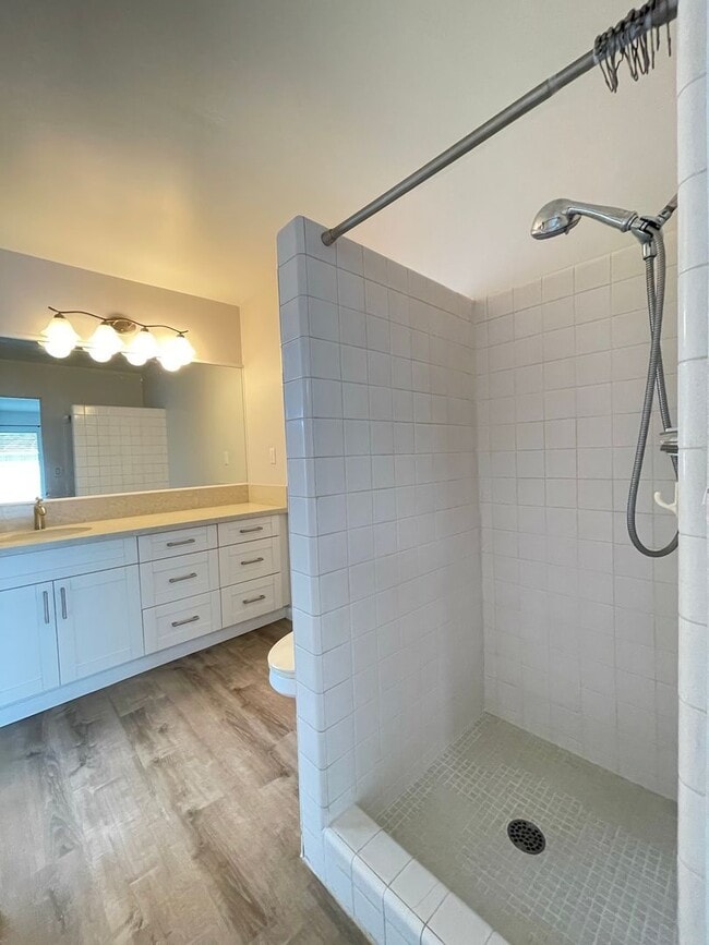 Building Photo - 282 Lunalilo Home Rd