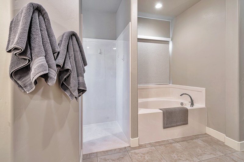 Building Photo - 4038 S Sweet Escape Dr