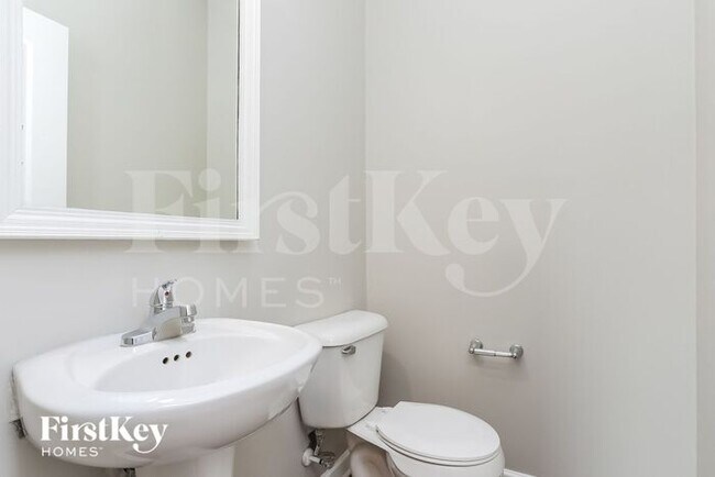 Building Photo - 146 Marsh Creek Dr