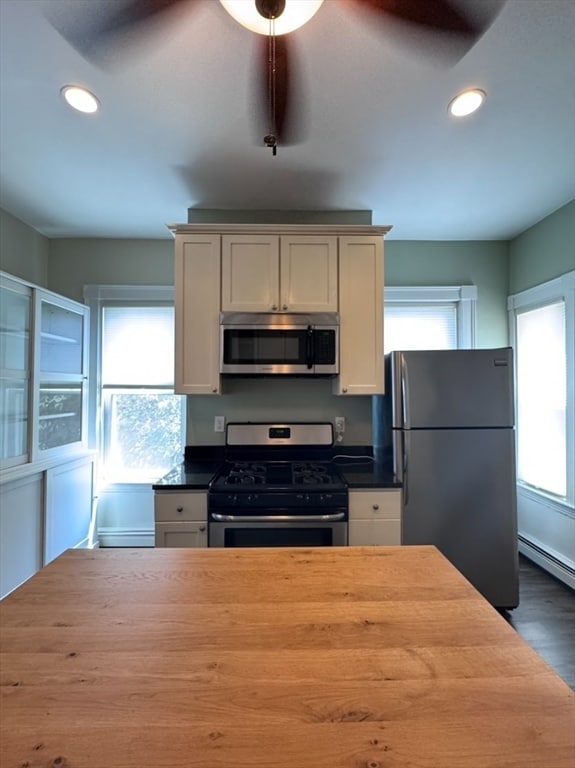 Building Photo - 401 Washington St