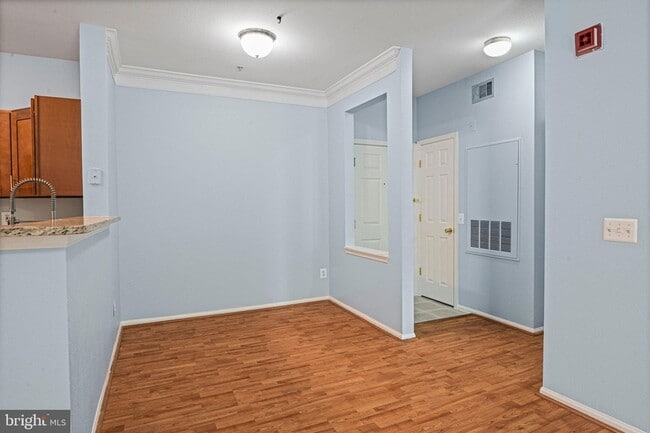 Building Photo - 1580 Spring Gate Dr.