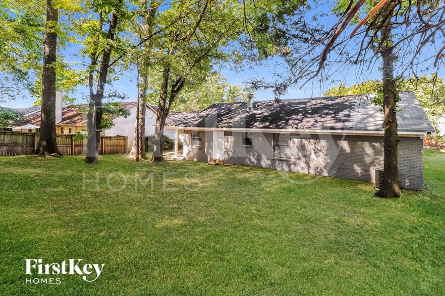 Building Photo - 4420 W Hunters Glen St