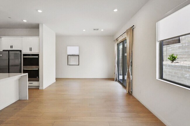 Building Photo - 3 Bedroom West Summerlin Beauty