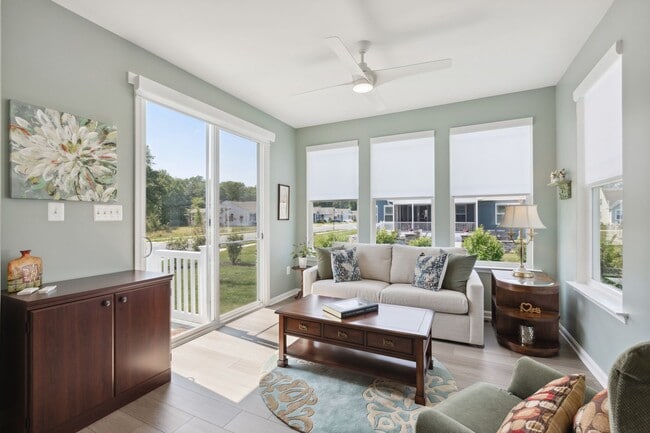 Building Photo - High-End Year Round Rental in Lewes