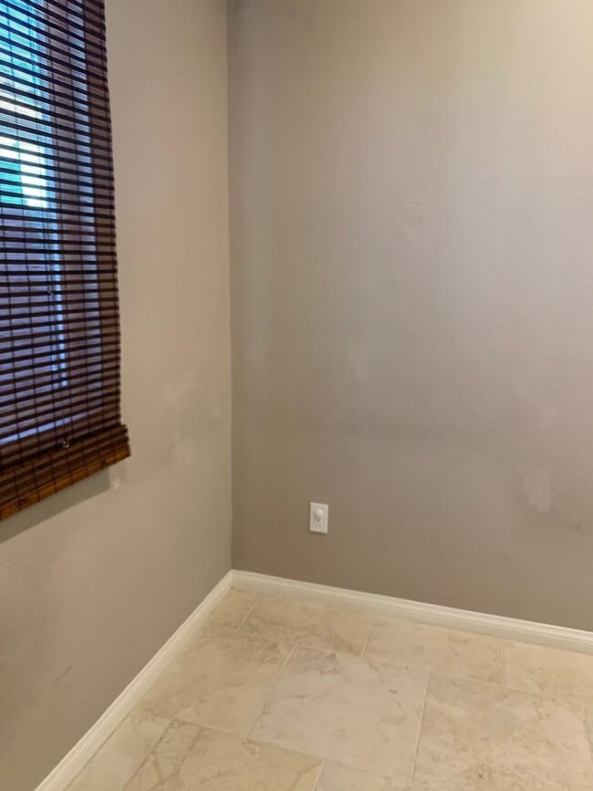 Building Photo - Southwest Home Coming