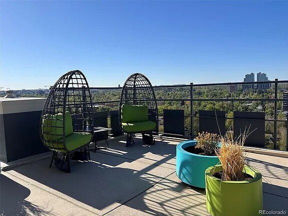Rooftop Patio - 790 N Washington St