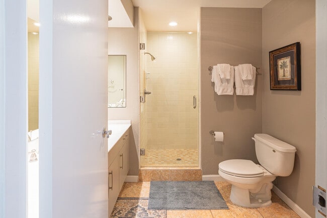 Building Photo - 46631 Arapahoe Cir