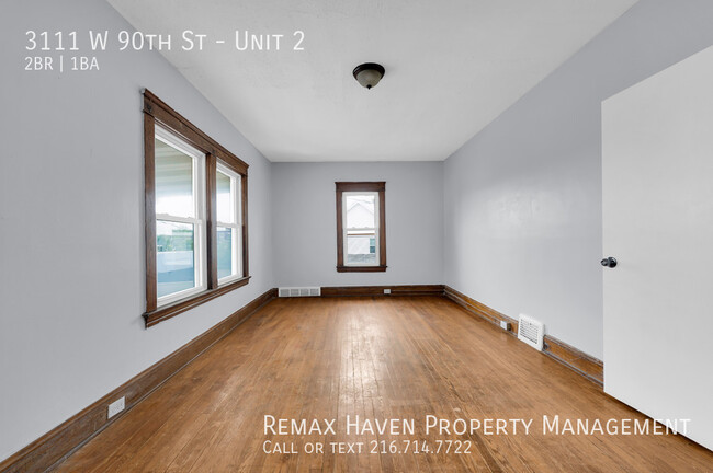 Building Photo - 3111 W 90th St