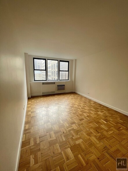 Building Photo - East 79th Street