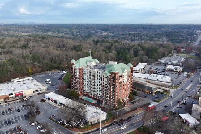 Building Photo - 3820 Roswell Rd NE