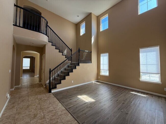 Building Photo - COMING SOON! Spacious 4 Bed 3 Bath Two-Story Home in Curti Ranch