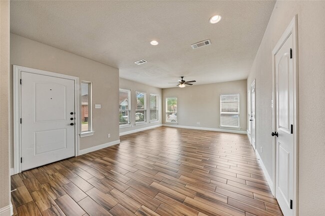 Building Photo - 4904 Ridglea Hills Ct