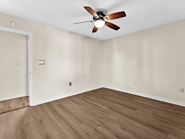 Building Photo - 11330 Bailey Woods Dr