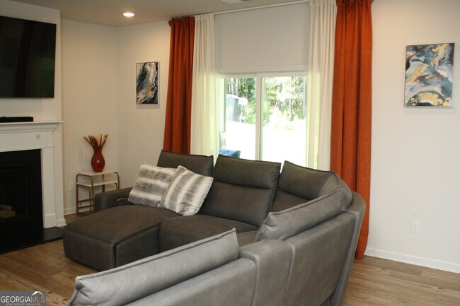 Building Photo - 3520 Pickens Lndg Dr