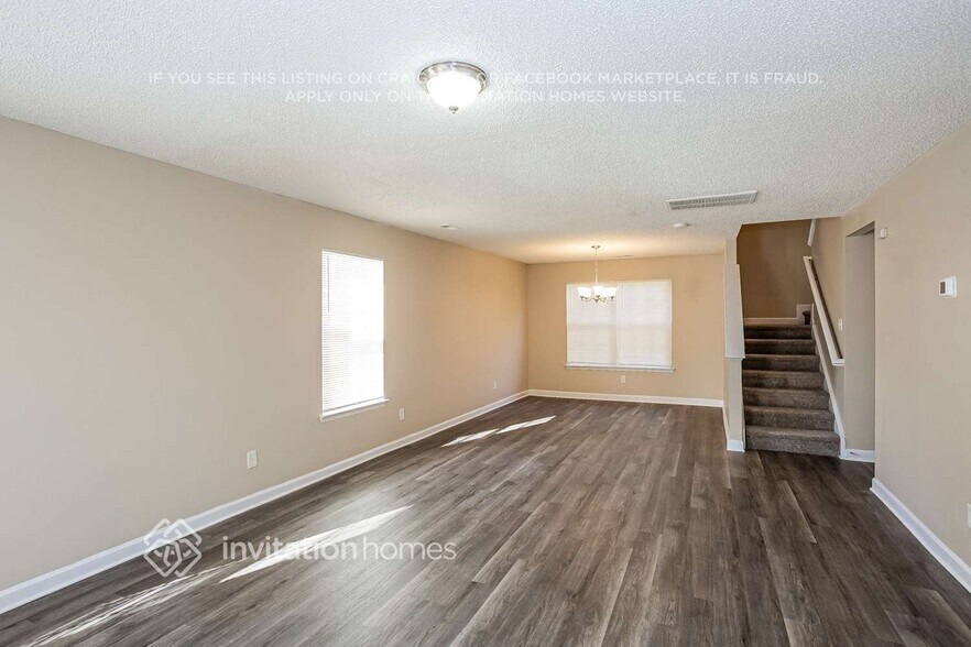 Building Photo - 2367 Marett Blvd Ext