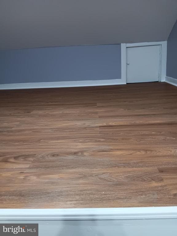 Building Photo - 657 Pine Hill St