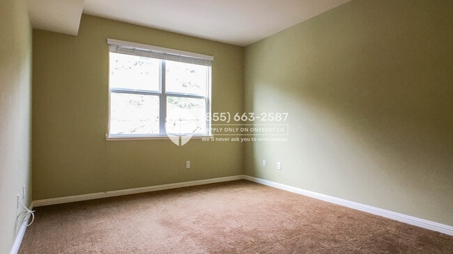 Building Photo - 2220 Gellert Blvd