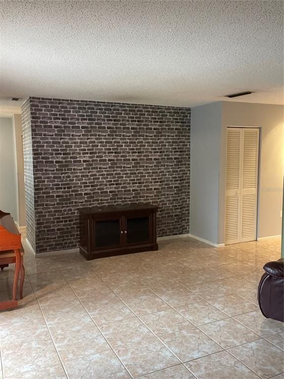 Building Photo - 3804 Cortez Dr