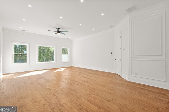 Building Photo - 1525 Tapestry Ridge SE