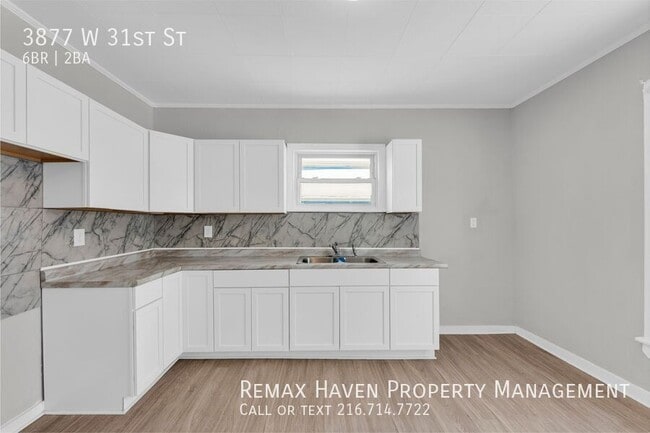 Building Photo - 3877 W 31st St