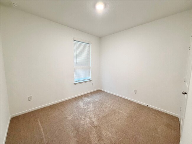Building Photo - 1348 Bright Hl Dr